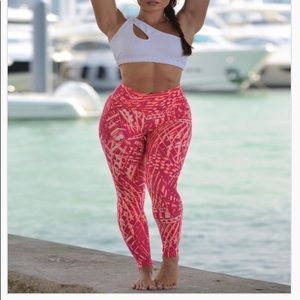 CLS sportswear leggings brand new with tags